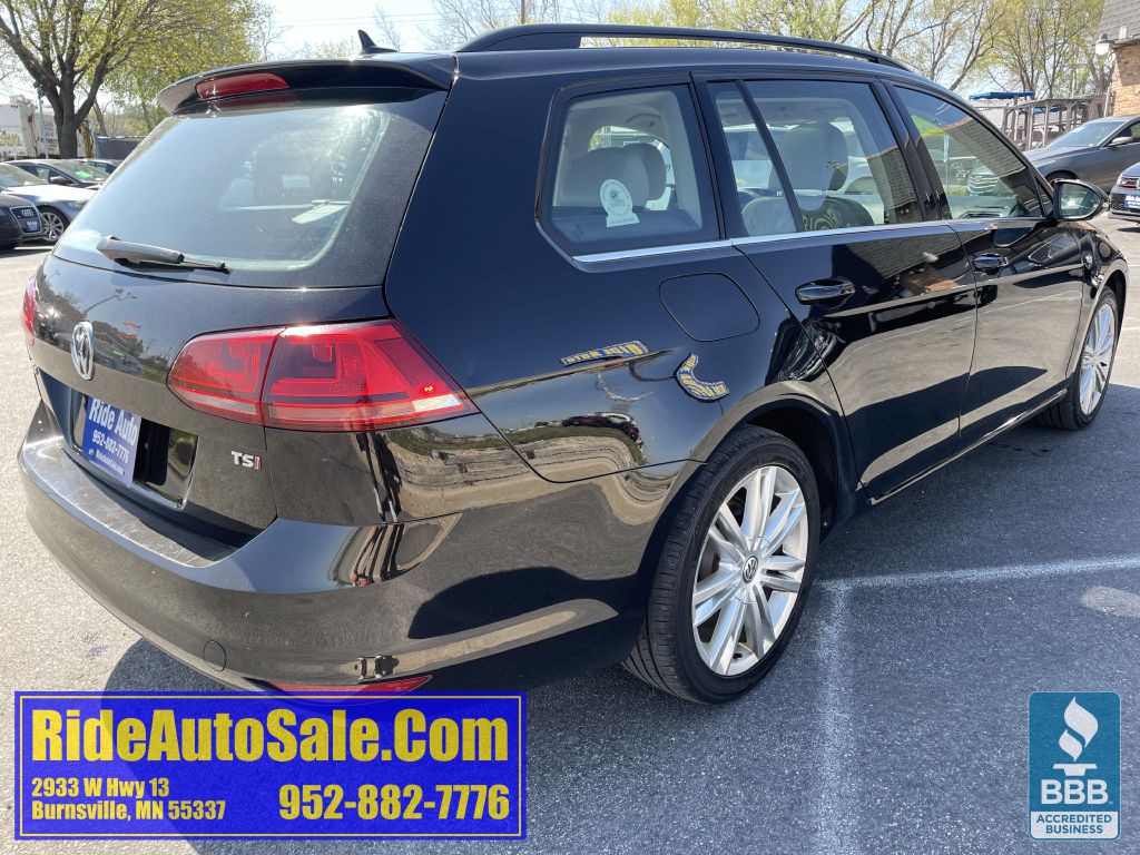 2016 Volkswagen Golf Image 5