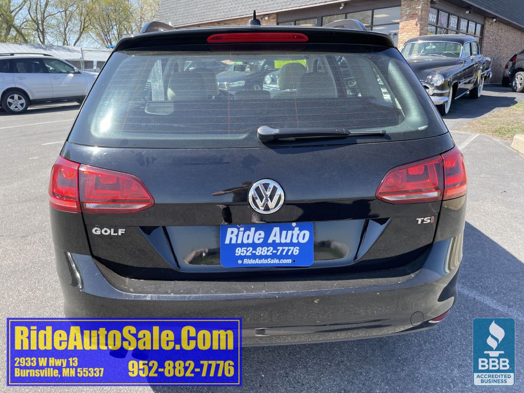 2016 Volkswagen Golf Image 6