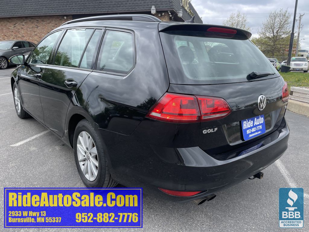 2016 Volkswagen Golf Image 7