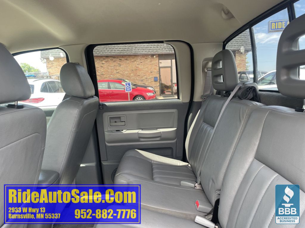 2005 Dodge Dakota Image 12