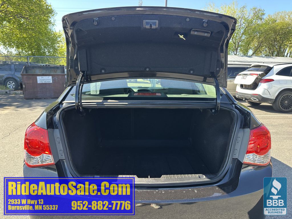 2012 Chevrolet Cruze Image 25