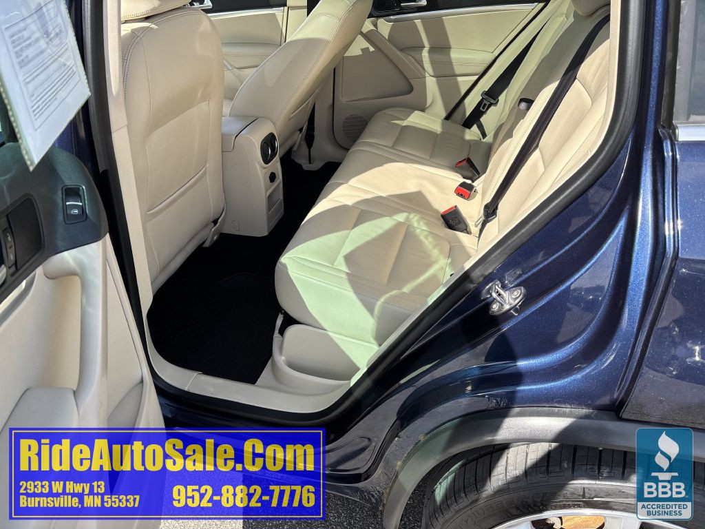 2013 Volkswagen Tiguan Image 12