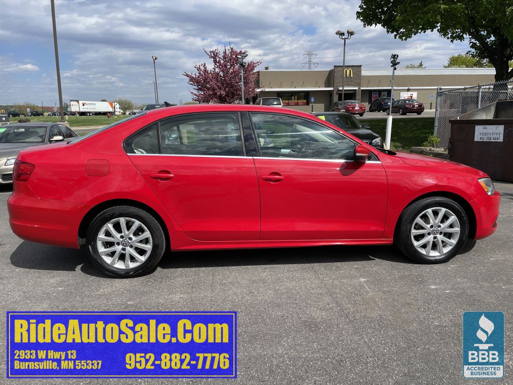 2013 Volkswagen Jetta Image 4