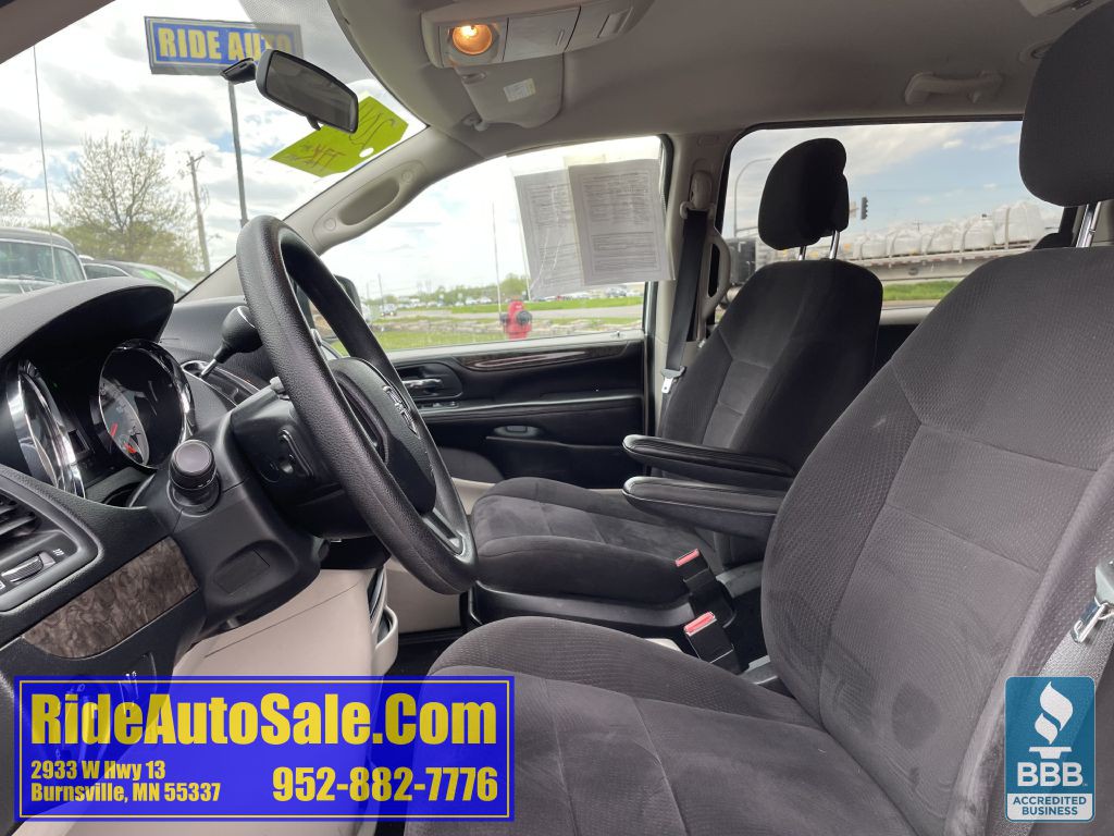 2011 Dodge Grand Caravan Image 10