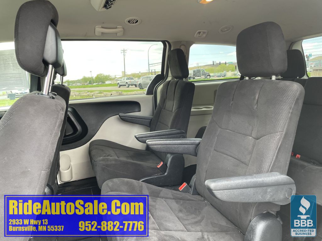 2011 Dodge Grand Caravan Image 11
