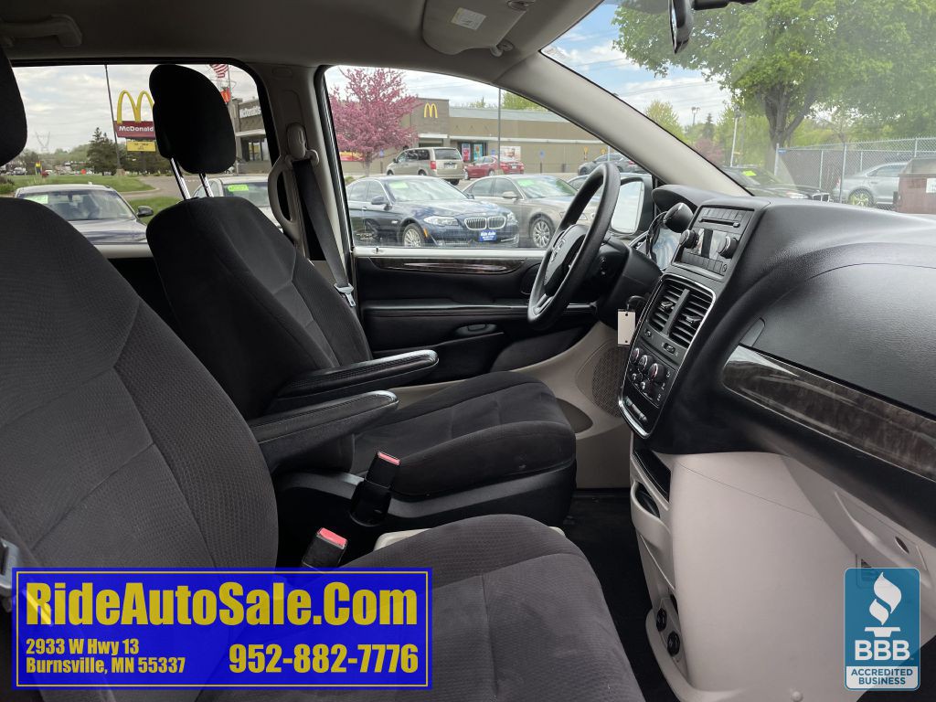 2011 Dodge Grand Caravan Image 14