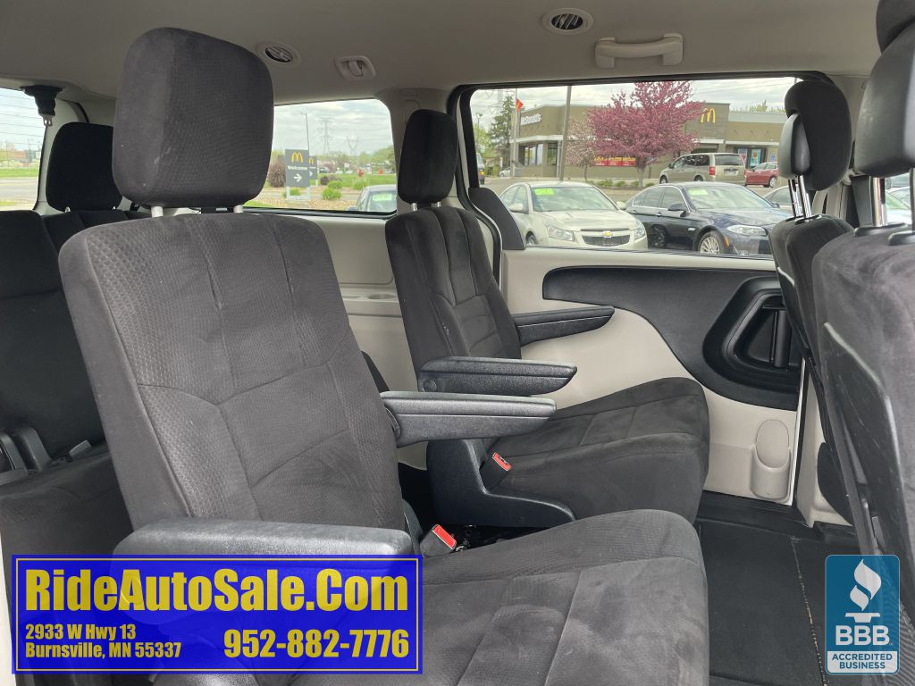 2011 Dodge Grand Caravan Image 15