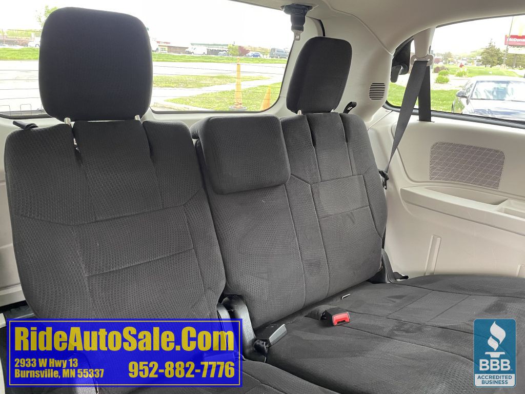 2011 Dodge Grand Caravan Image 16