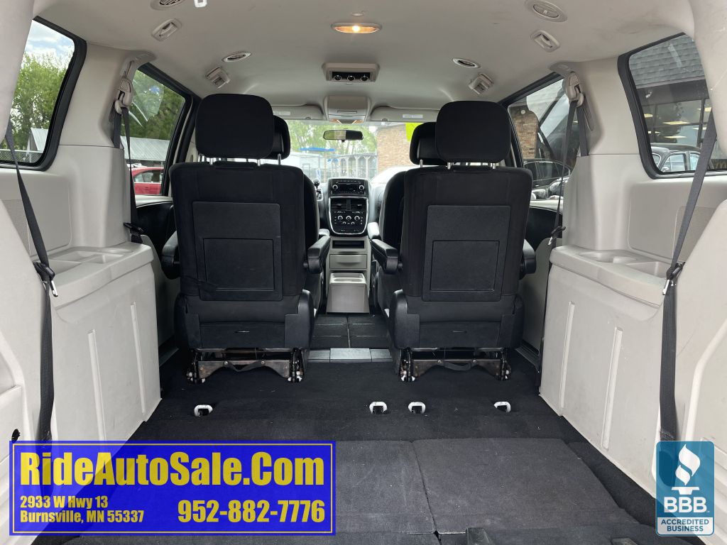 2011 Dodge Grand Caravan Image 27