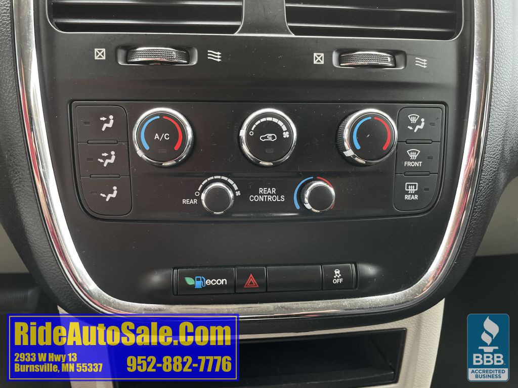 2011 Dodge Grand Caravan Image 37