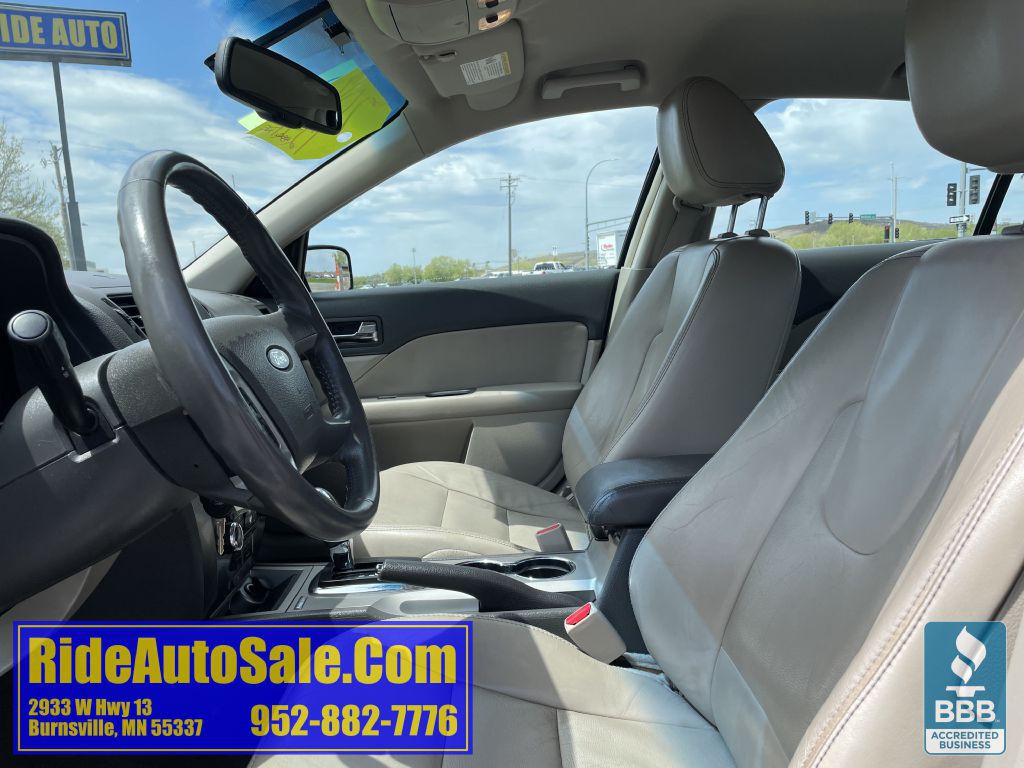2010 Ford Fusion Image 10