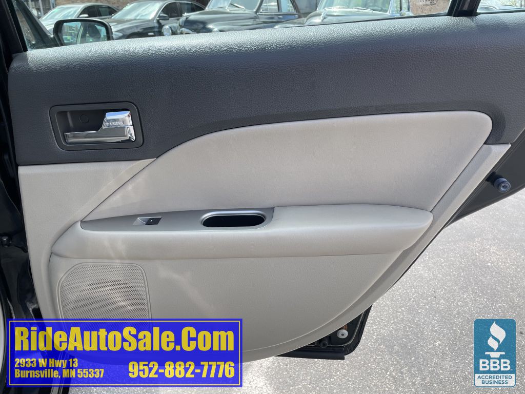2010 Ford Fusion Image 15