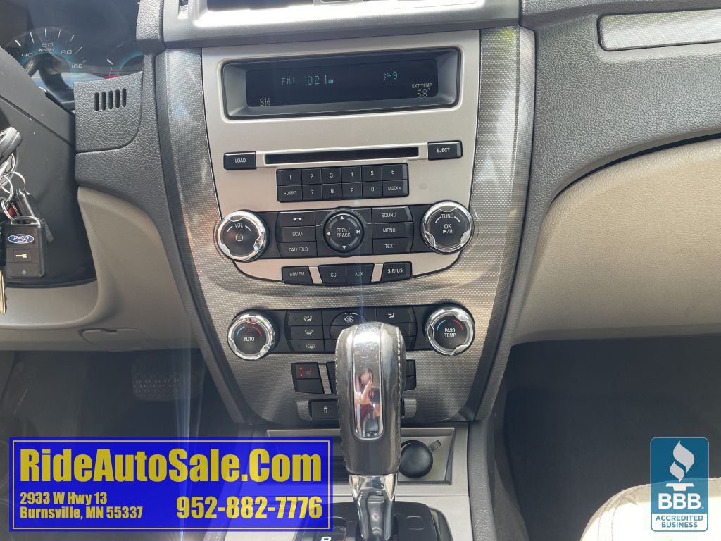 2010 Ford Fusion Image 20