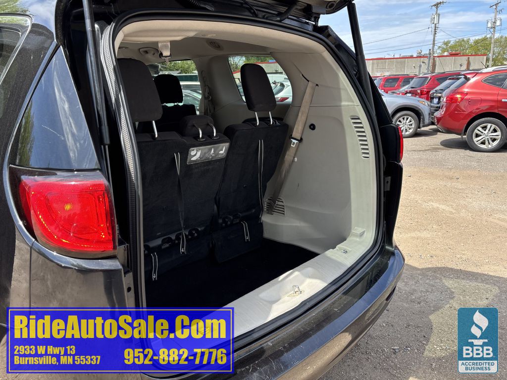 2017 Chrysler Pacifica Image 36