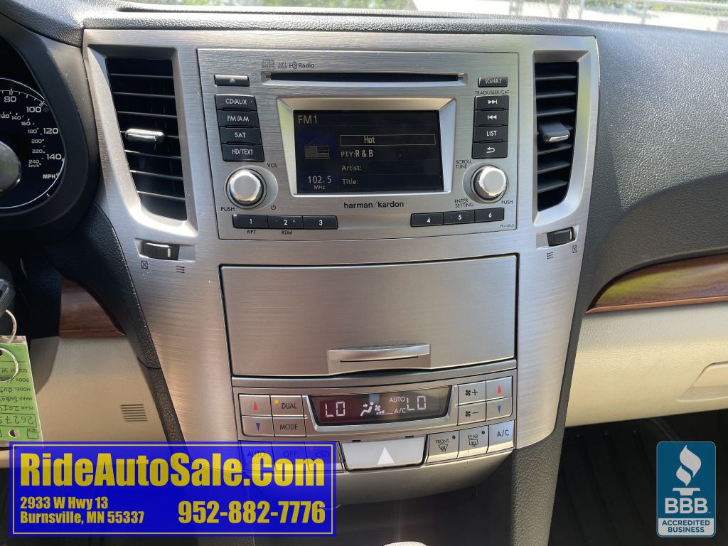 2014 Subaru Outback Image 20