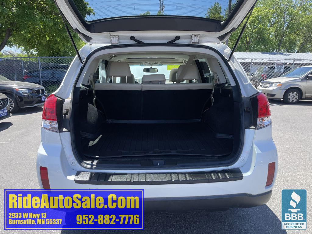 2014 Subaru Outback Image 26