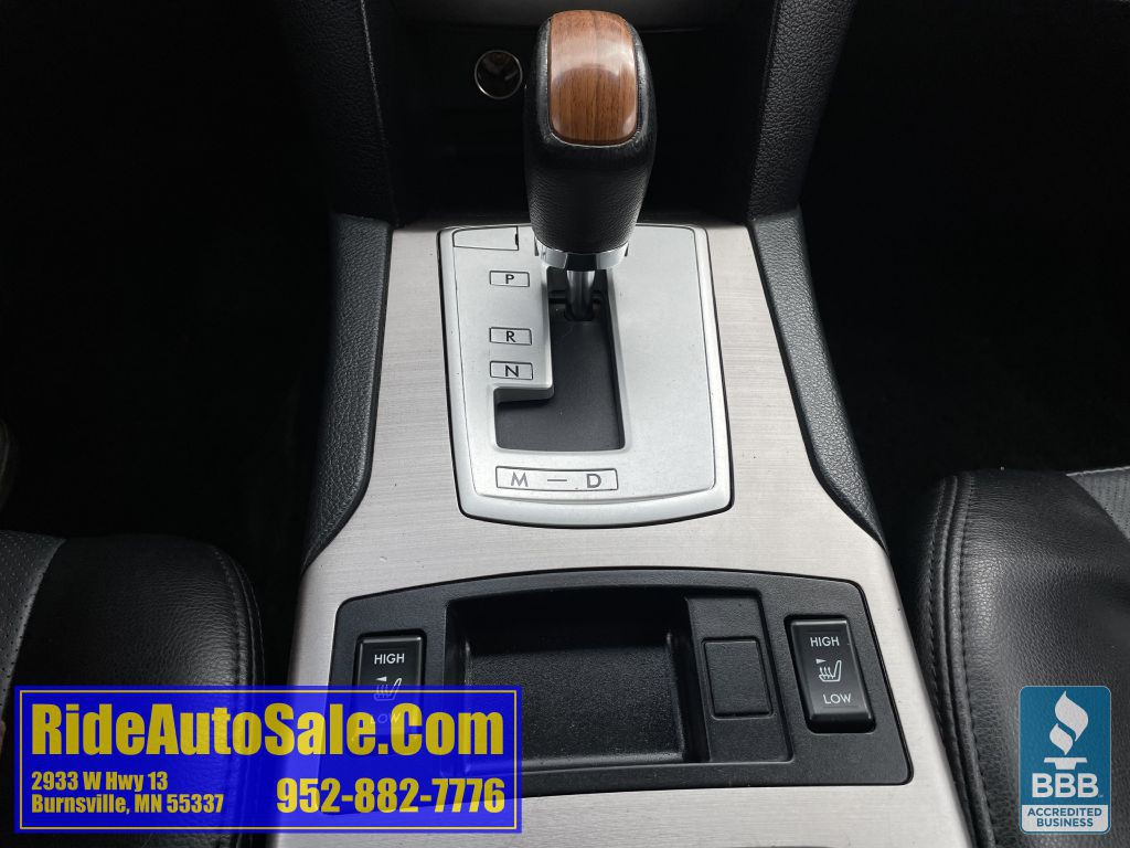 2013 Subaru Outback Image 19