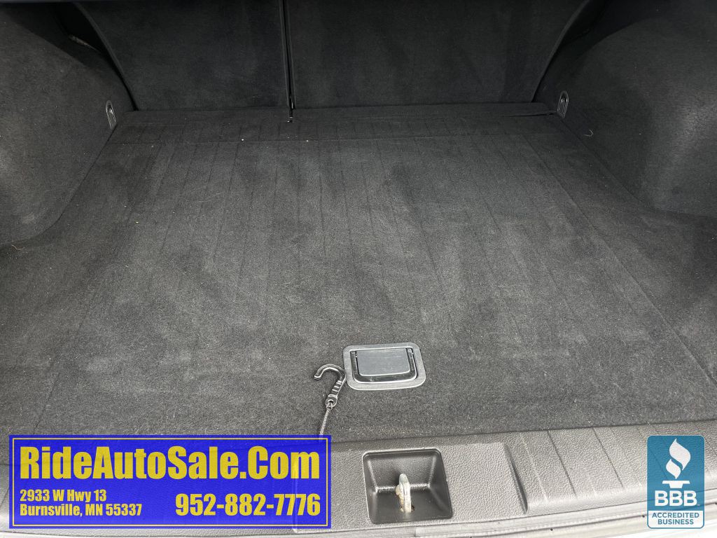 2013 Subaru Outback Image 28