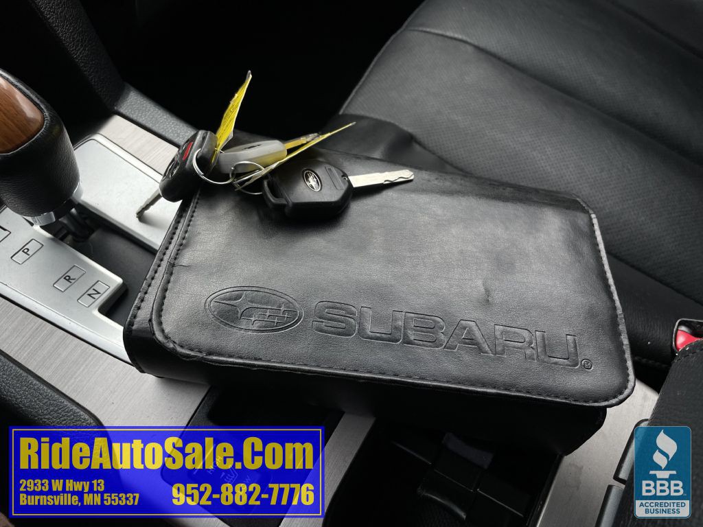 2013 Subaru Outback Image 35