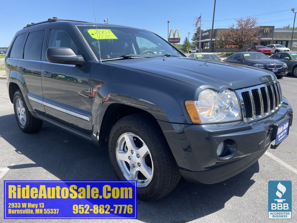 2007 Jeep Grand Cherokee Image 3