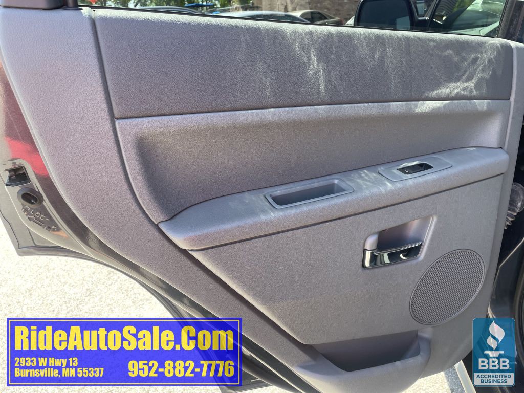 2007 Jeep Grand Cherokee Image 11
