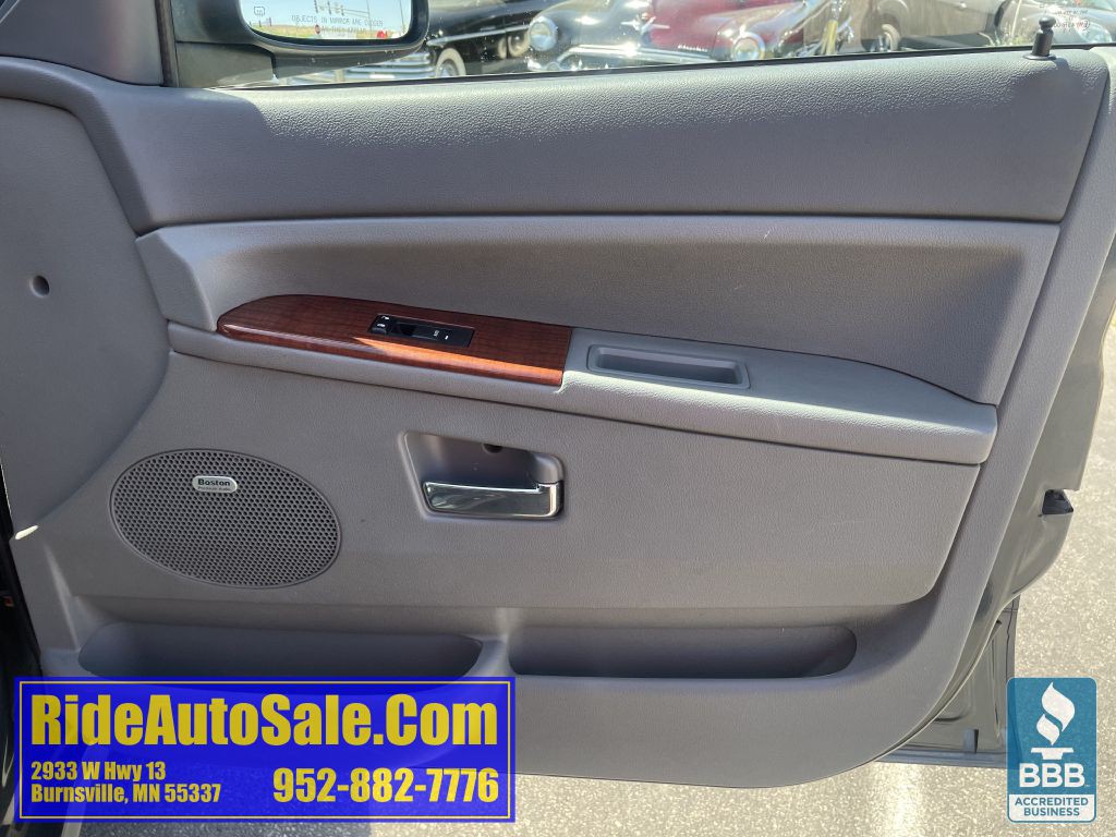 2007 Jeep Grand Cherokee Image 13
