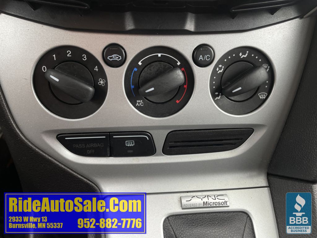 2014 Ford Focus Image 37