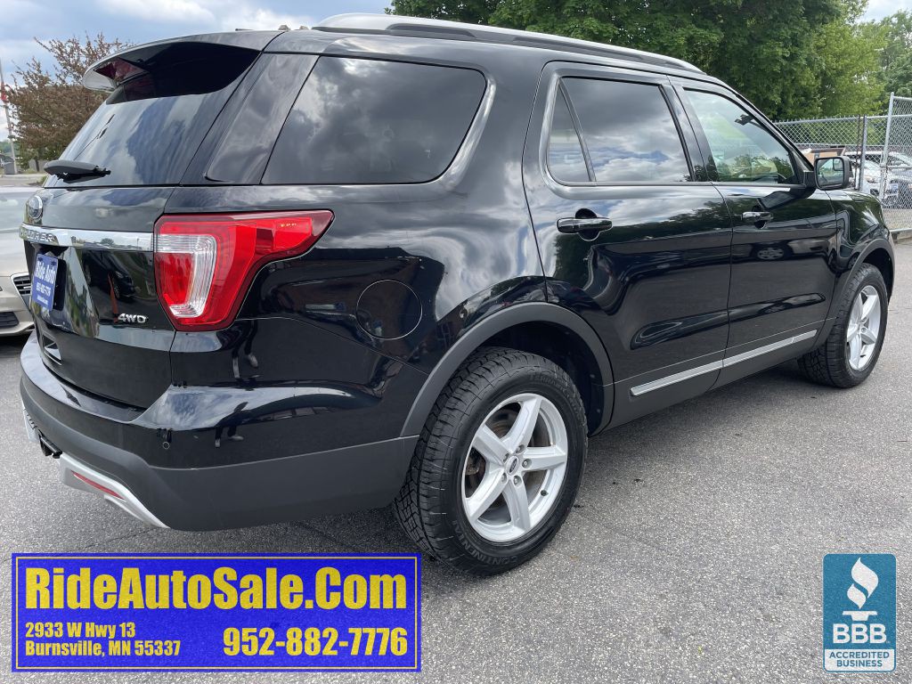 2017 Ford Explorer Image 5
