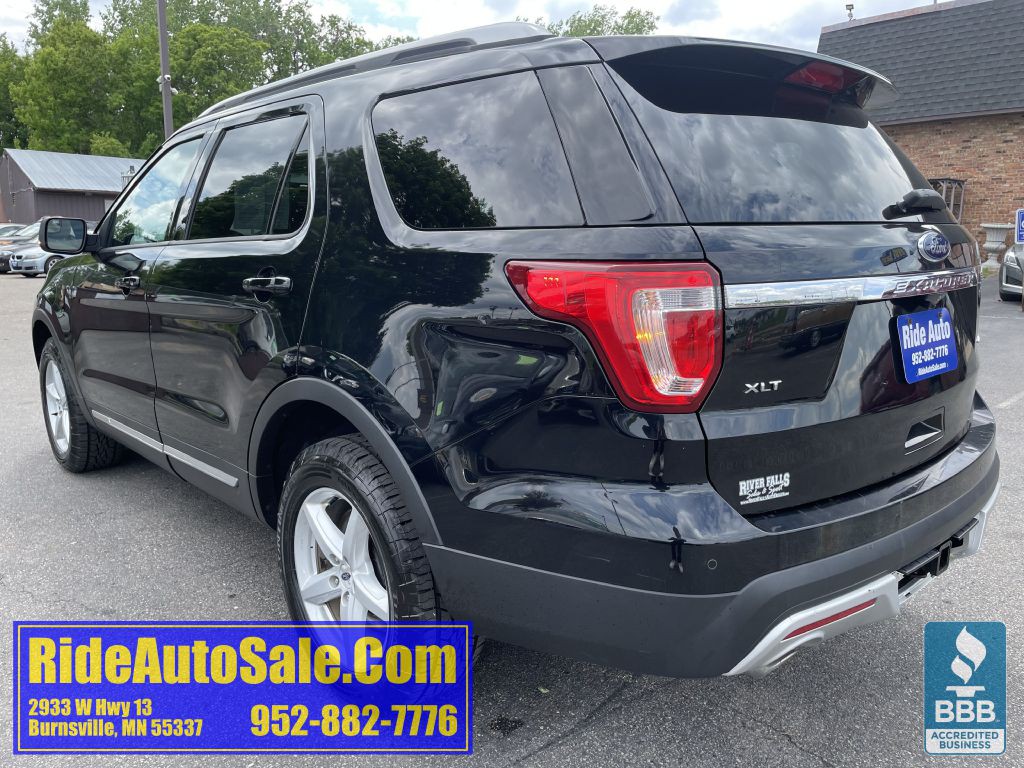 2017 Ford Explorer Image 7