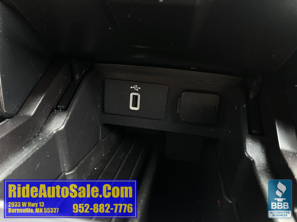 2017 Ford Explorer Image 37