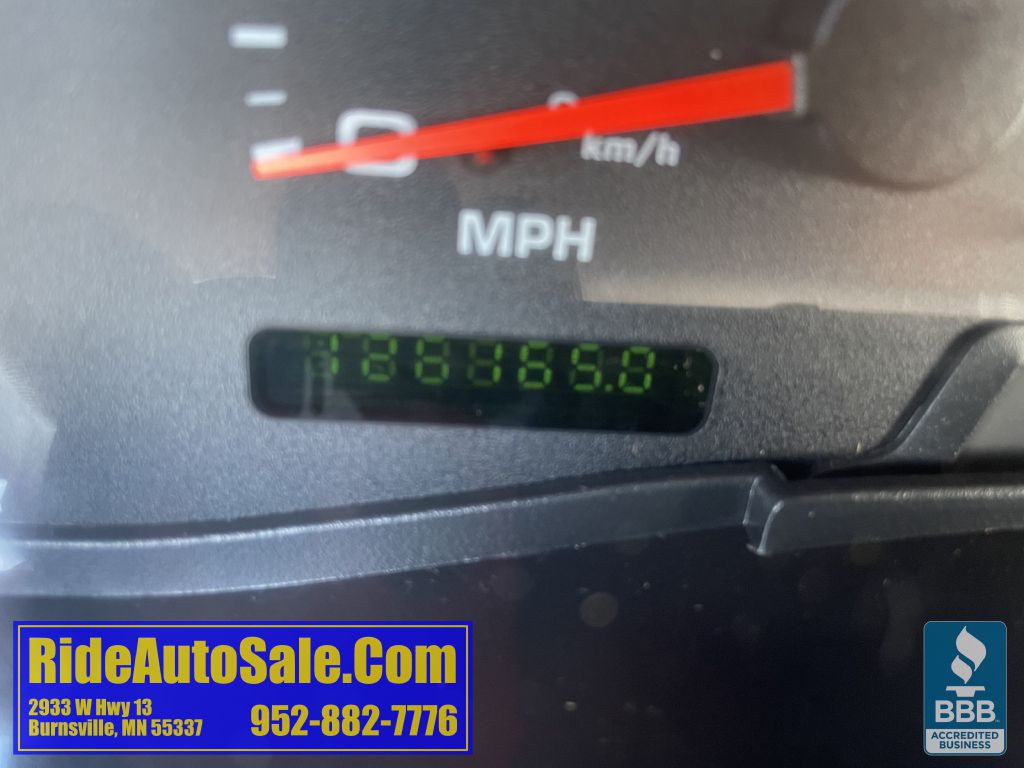 2002 Ford F-350 Image 17