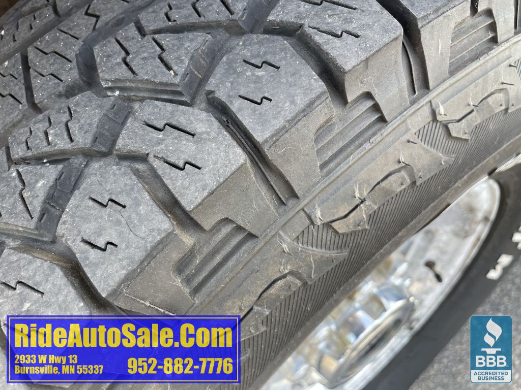 2002 Ford F-350 Image 25
