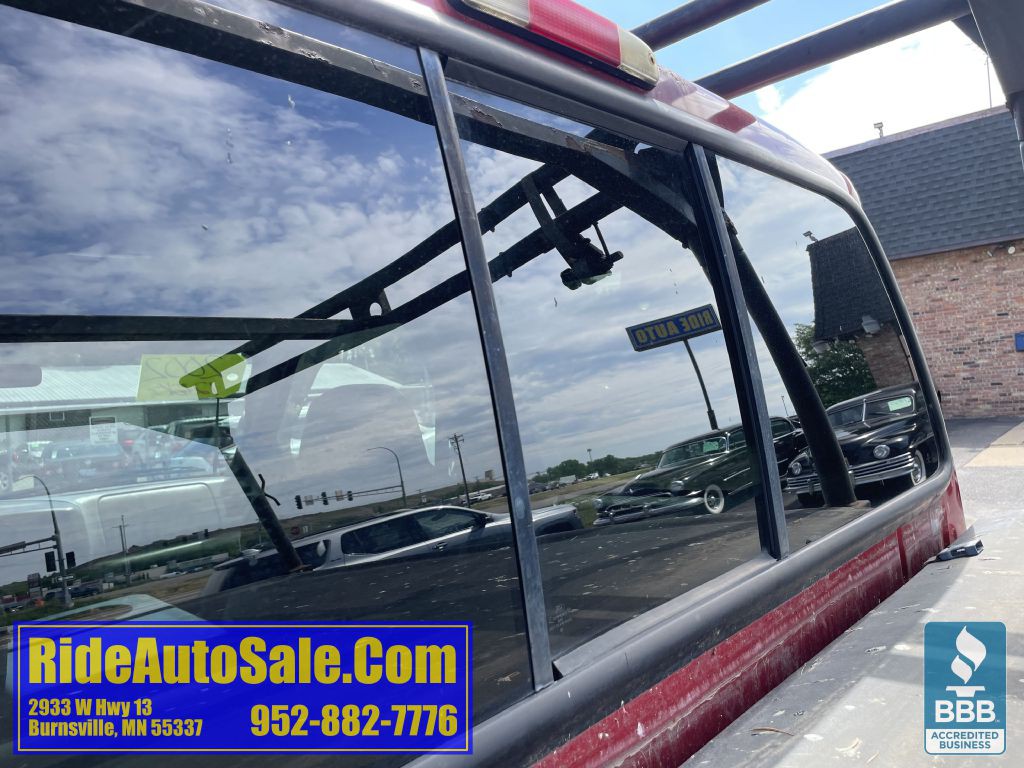 2002 Ford F-350 Image 28