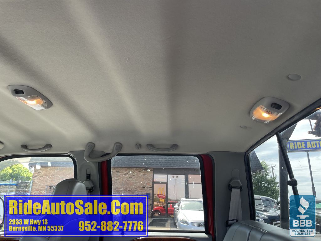 2002 Ford F-350 Image 29