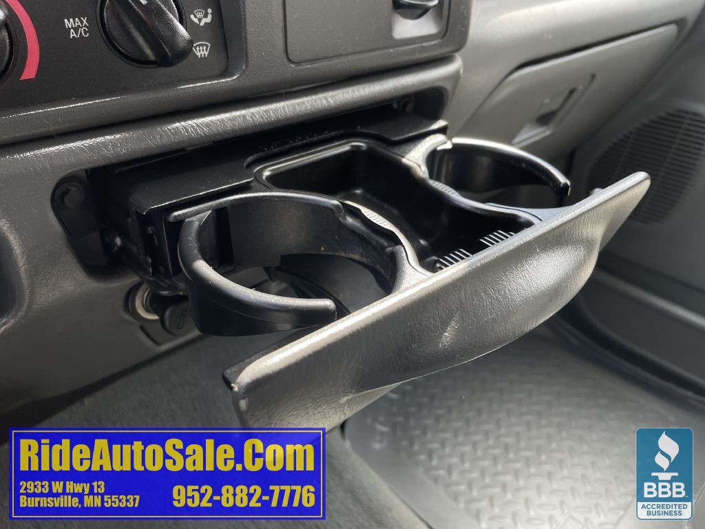 2002 Ford F-350 Image 35