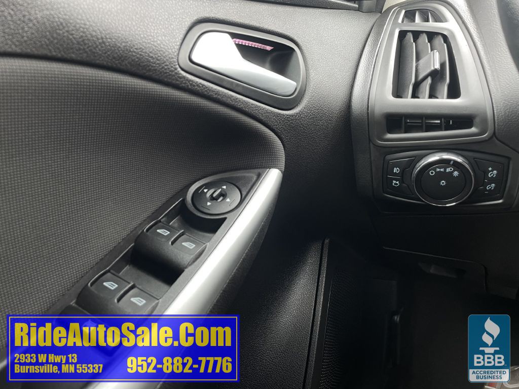 2014 Ford Focus Image 35