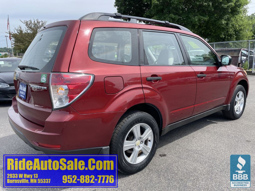 2011 Subaru Forester Image 5