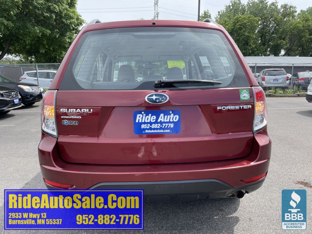 2011 Subaru Forester Image 6