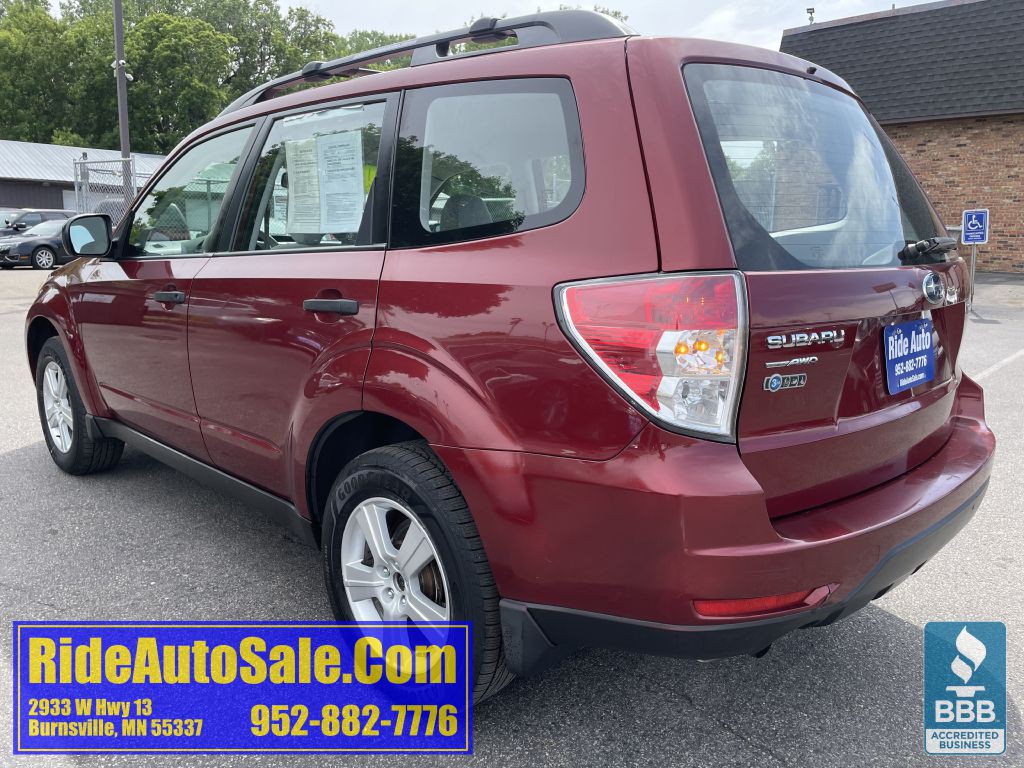 2011 Subaru Forester Image 7