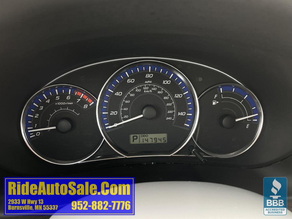 2011 Subaru Forester Image 17
