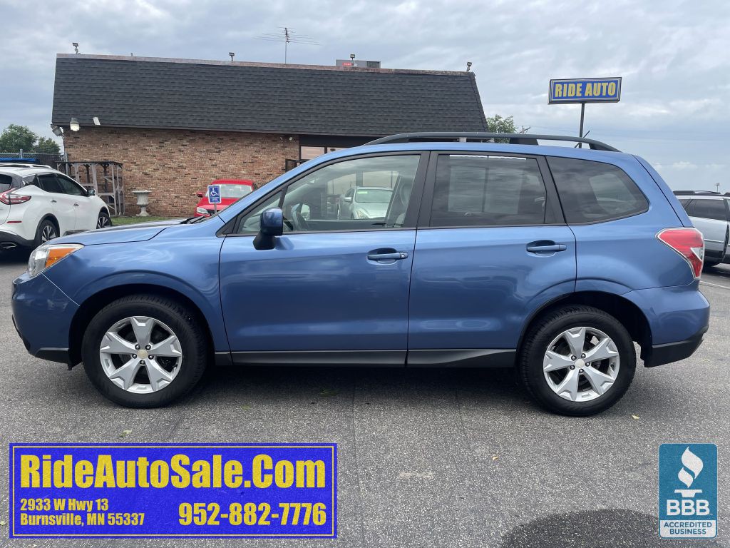 2015 Subaru Forester Image 8