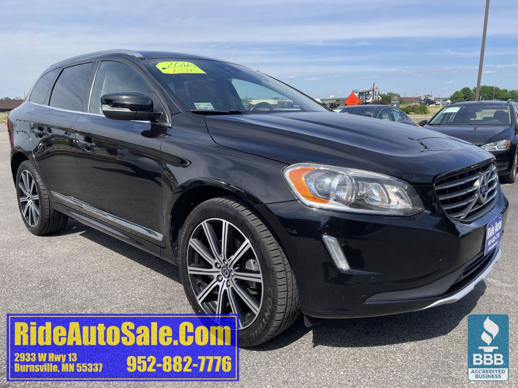 2016 Volvo XC60 Image 3