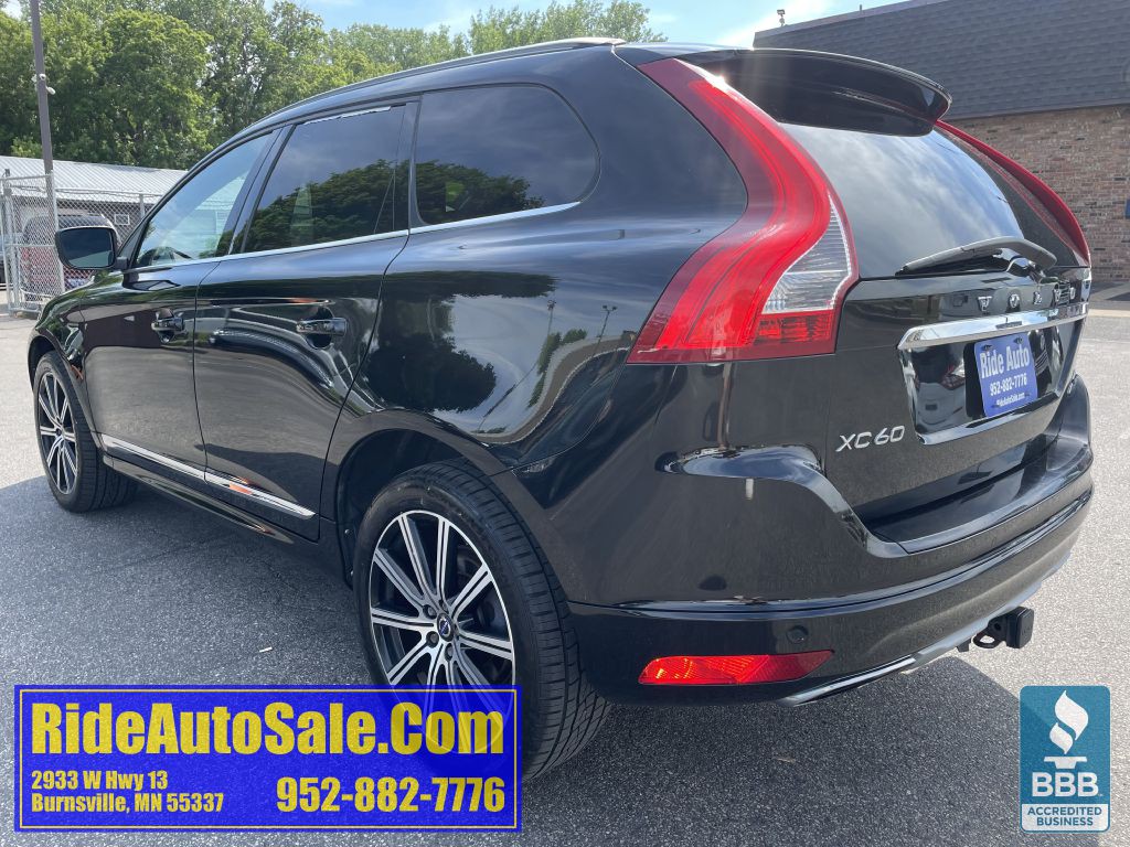 2016 Volvo XC60 Image 7