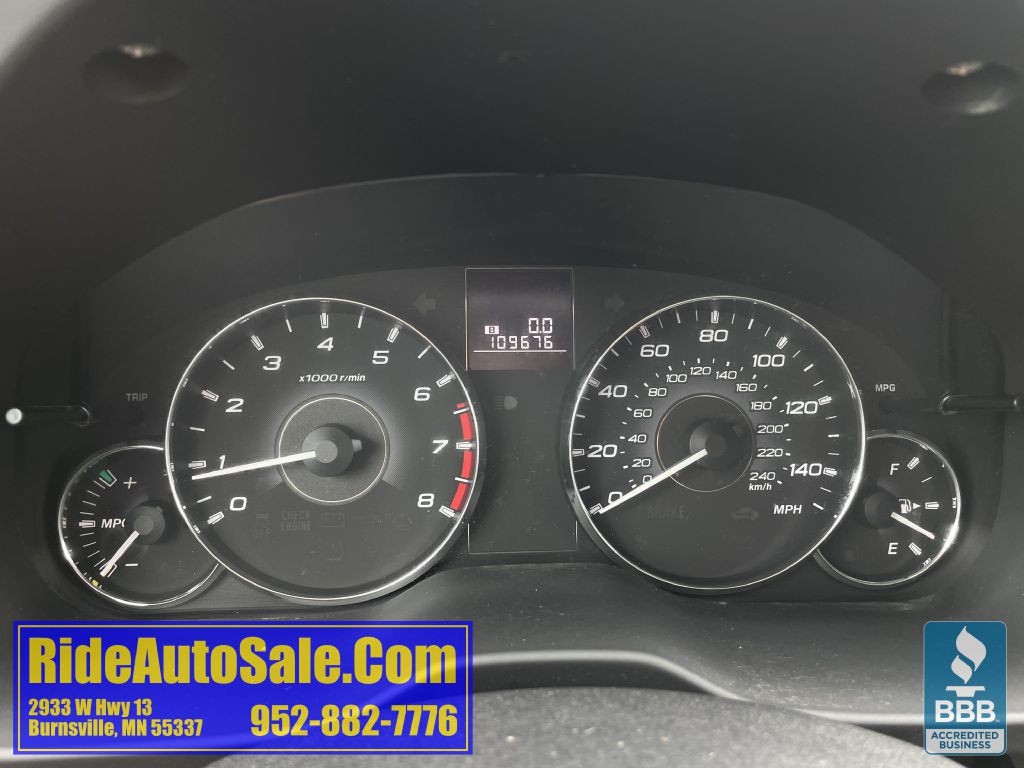 2011 Subaru Outback Image 17