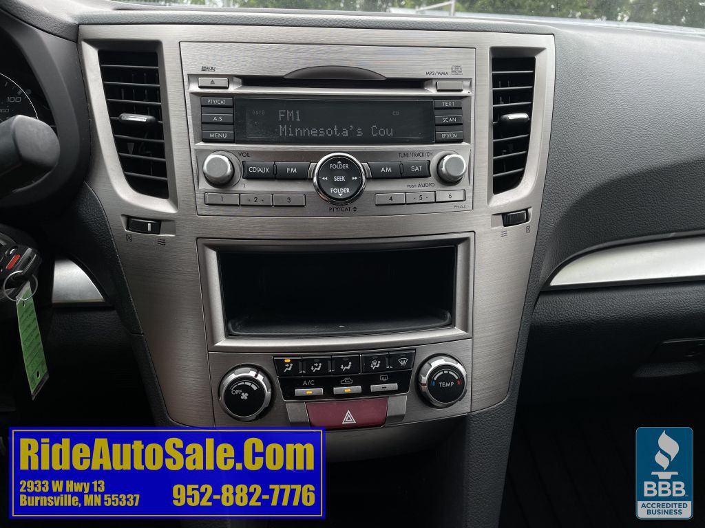 2011 Subaru Outback Image 20