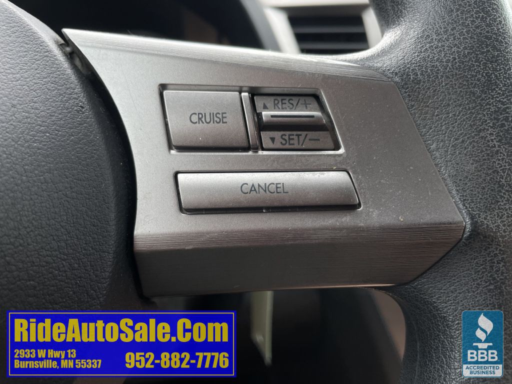 2011 Subaru Outback Image 32