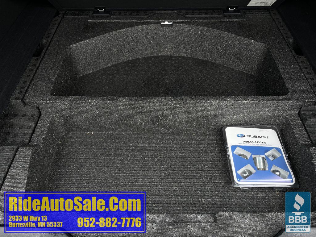 2011 Subaru Outback Image 36