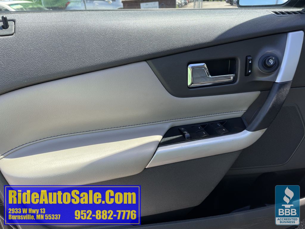 2013 Ford Edge Image 9