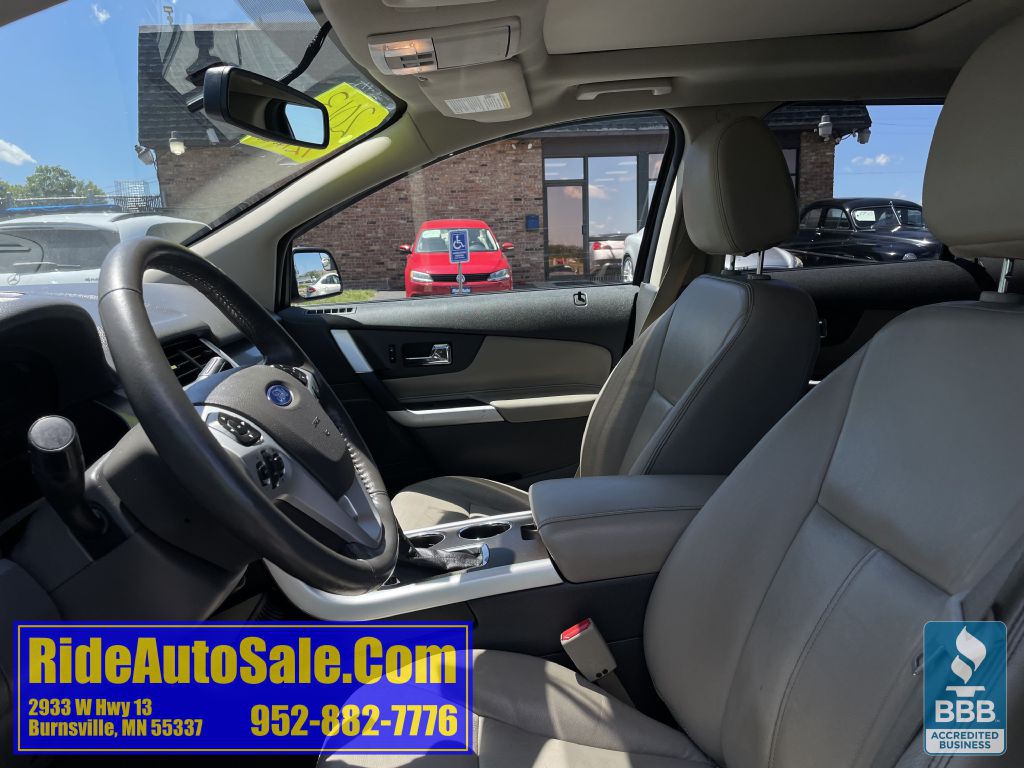 2013 Ford Edge Image 10