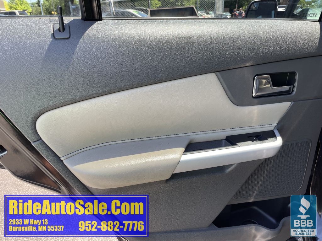 2013 Ford Edge Image 11